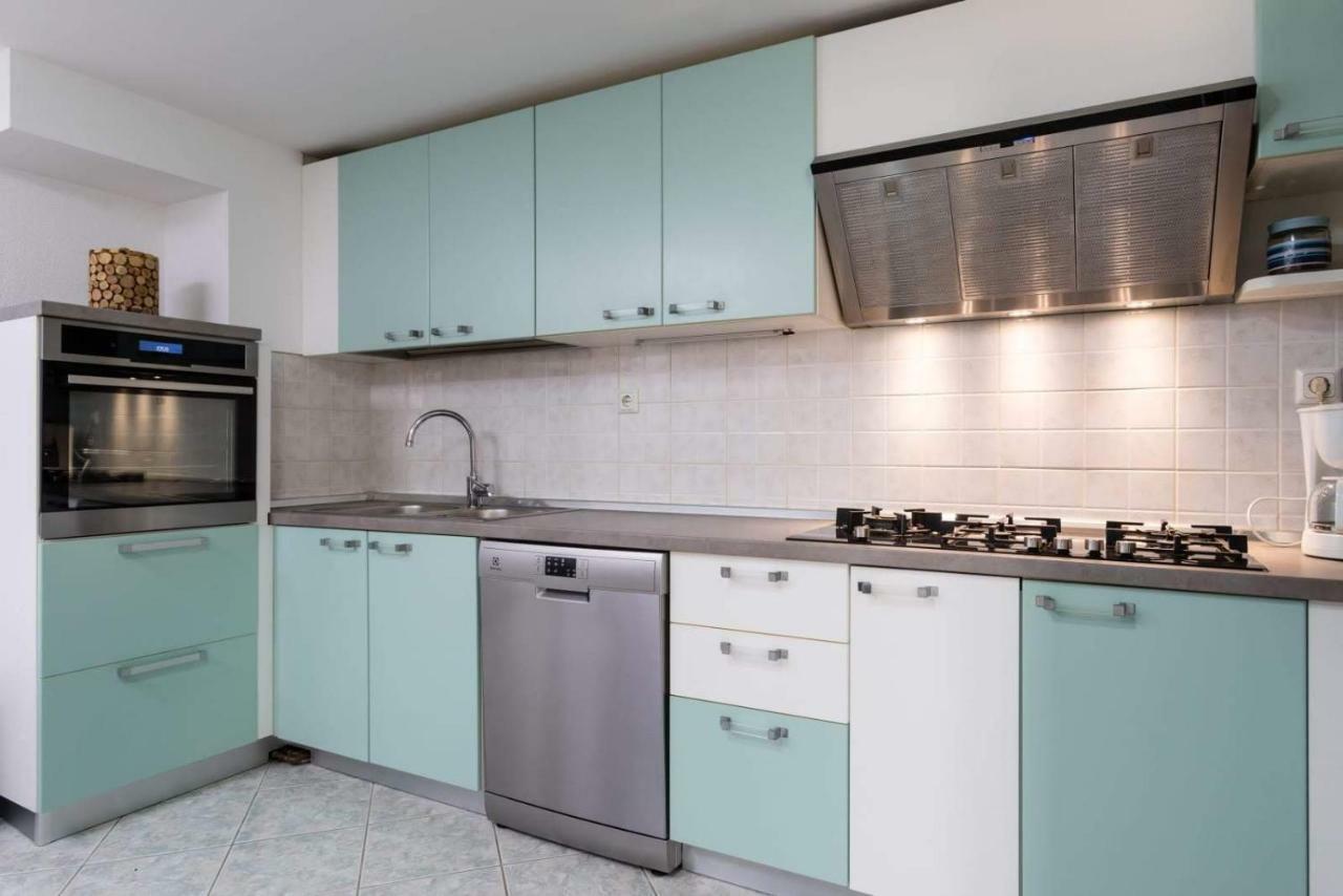 Apartmani Vinko Tribunj-Sovlje Tribunj  Ngoại thất bức ảnh