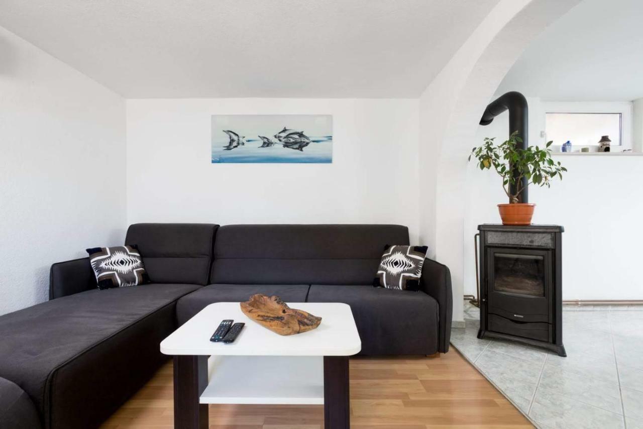 Apartmani Vinko Tribunj-Sovlje Tribunj  Ngoại thất bức ảnh