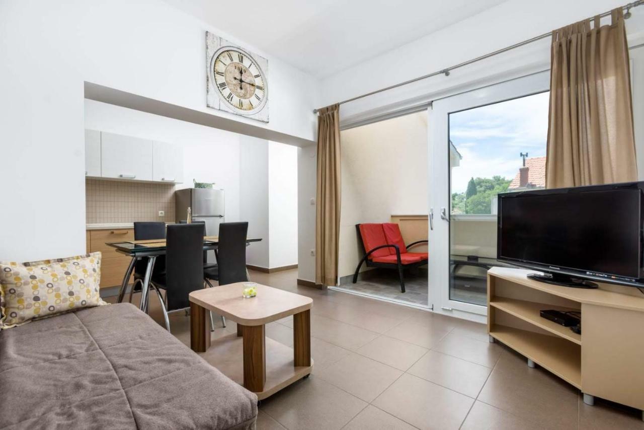 Apartmani Vinko Tribunj-Sovlje Tribunj  Ngoại thất bức ảnh