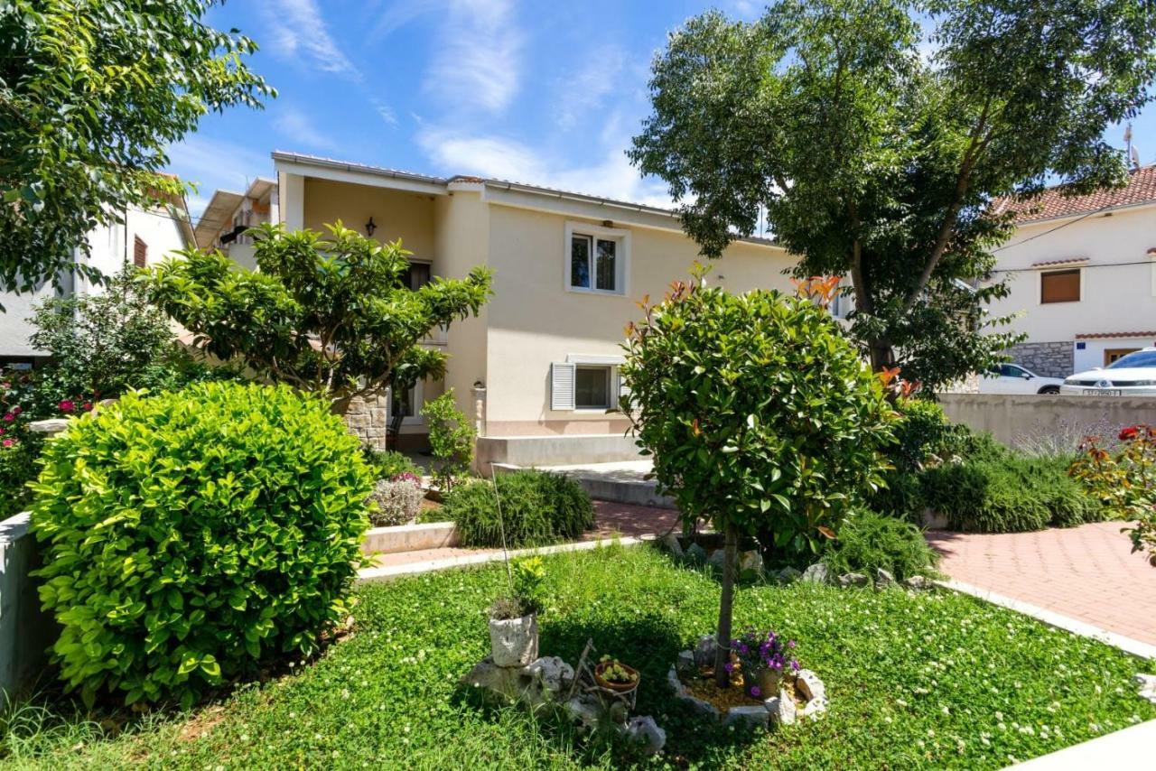 Apartmani Vinko Tribunj-Sovlje Tribunj  Ngoại thất bức ảnh